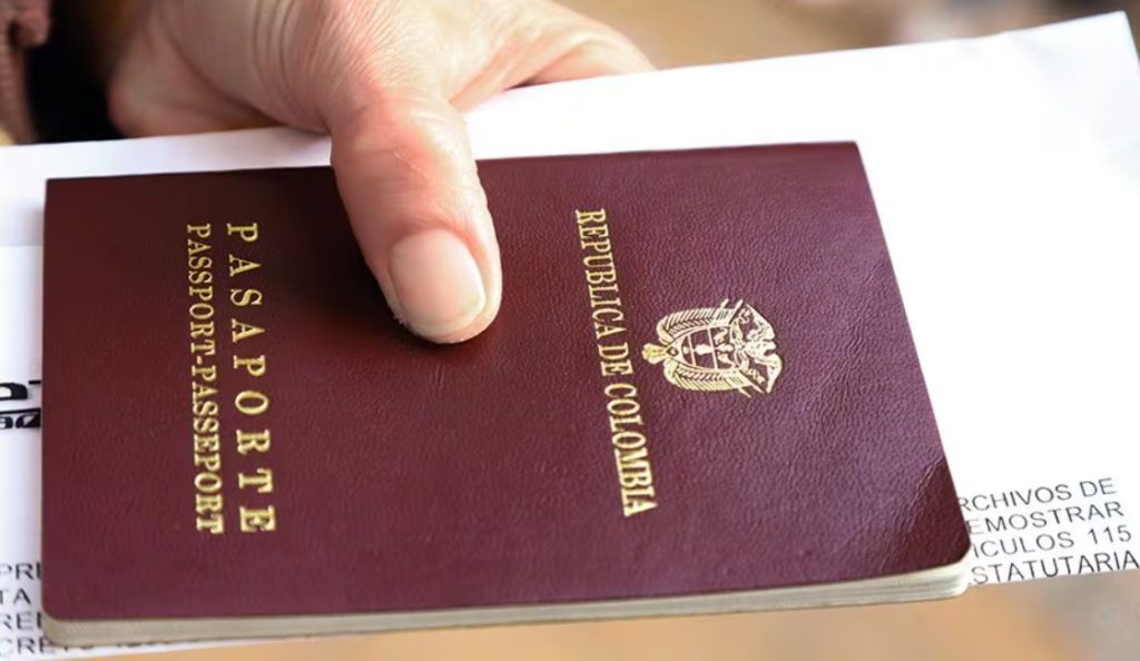 Conozca las condiciones para tramitar de manera gratuita el pasaporte colombiano
