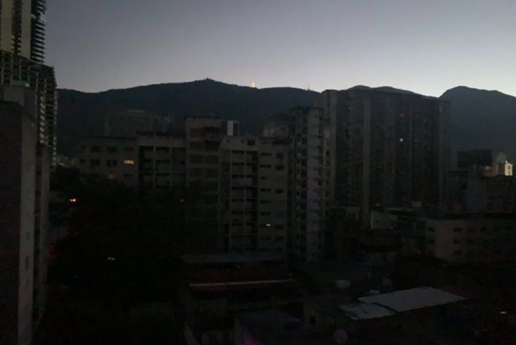 Apagón generalizado en Venezuela: Caracas y varias regiones del país sin electricidad
