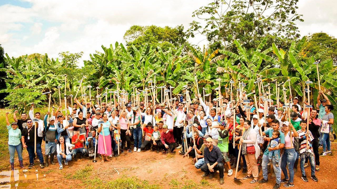 Familias del municipio de Puerto Rico Foto: Presidencia