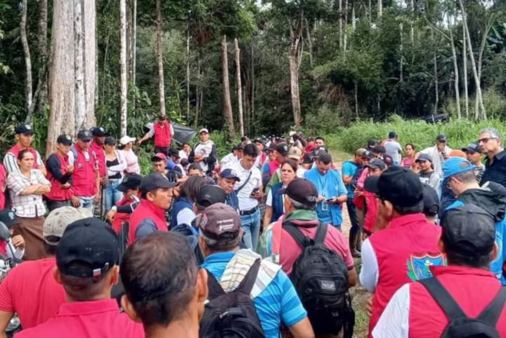 Momento de la liberación de los militares secuestrados. Foto: wradio
