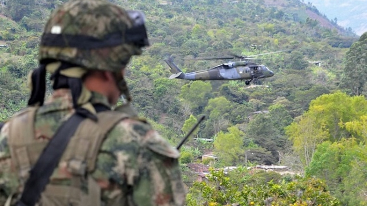 Cuatro soldados heridos en ataque del ELN durante operaciones militares en Cauca