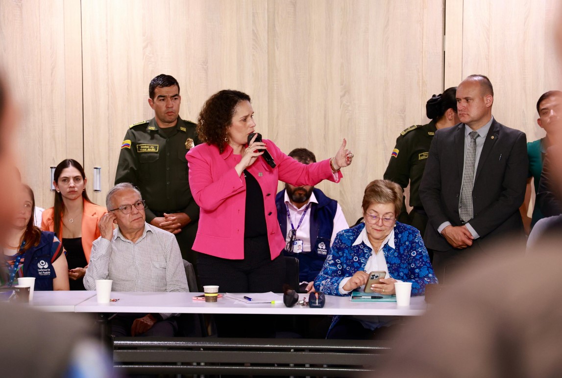 Gobierno y camionero alcanzan acuerdo: así queda el precio del ACPM