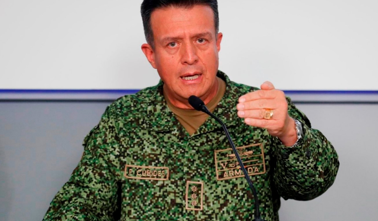 Almirante Francisco Cubides aclara no tener información sobre plan para atentar contra el presidente Petro