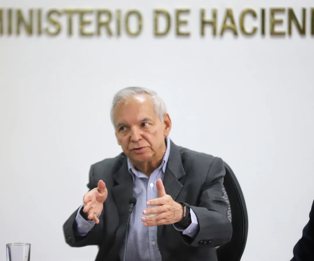 Ministro de Hacienda, Ricardo Bonilla, en una rueda de prensa Foto: Colprensa
