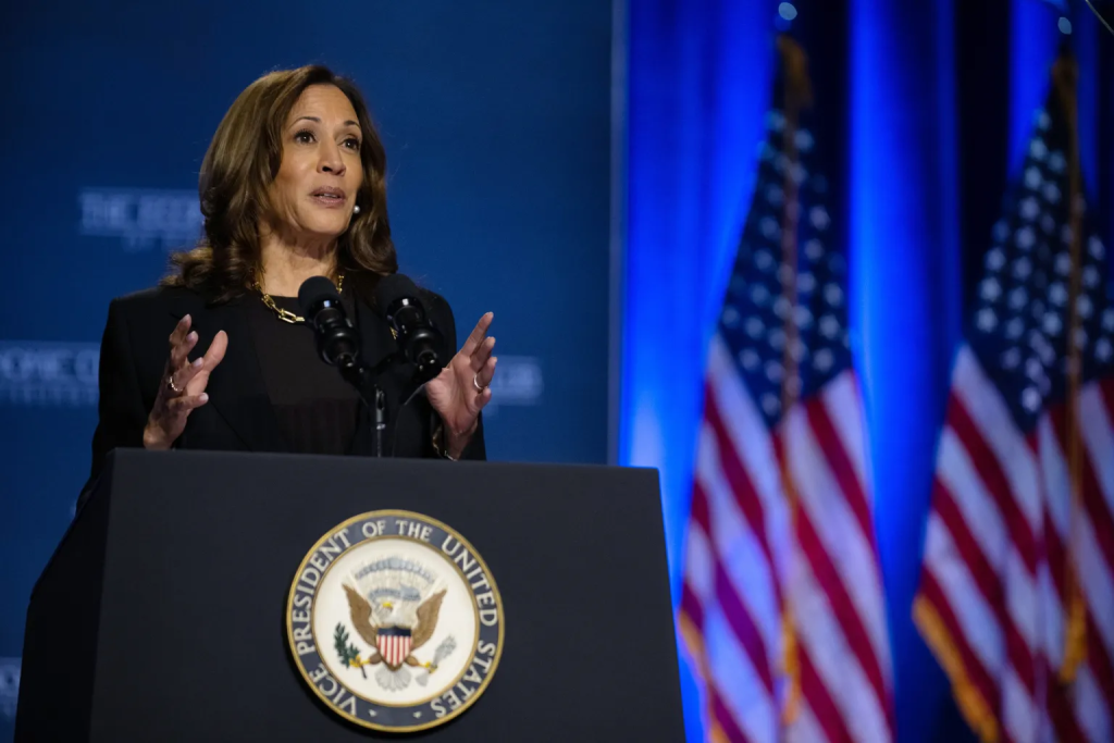 La candidata presidencial demócrata, la vicepresidenta estadounidense Kamala Harris. EFE/EPA/David Muse