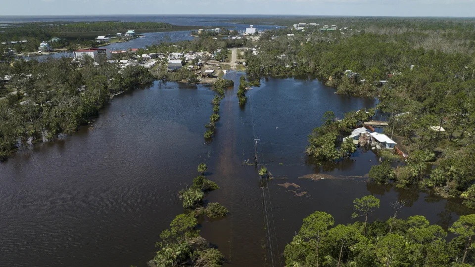 Inundaciones provocadas por el huracán Helene en la Florida Foto: AFP