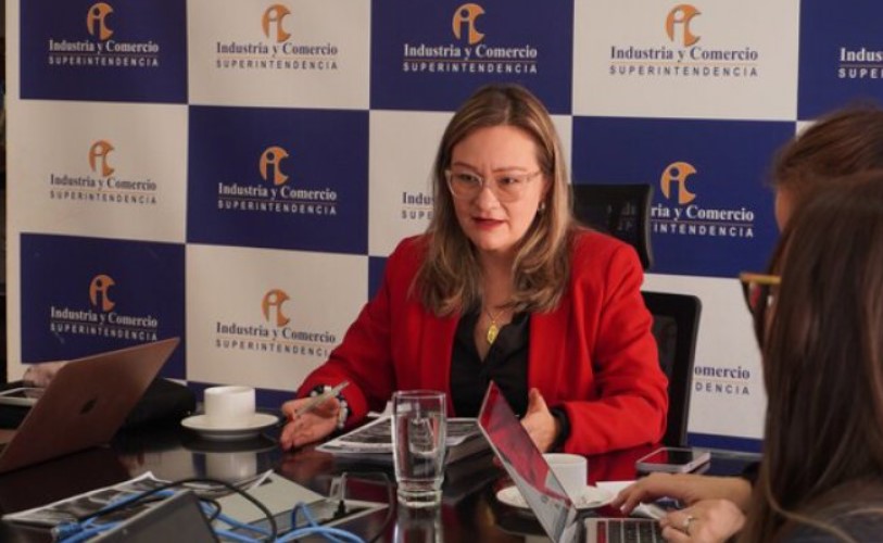 Movida preocupante del gobierno Petro en torno a los medios de comunicación colombianos