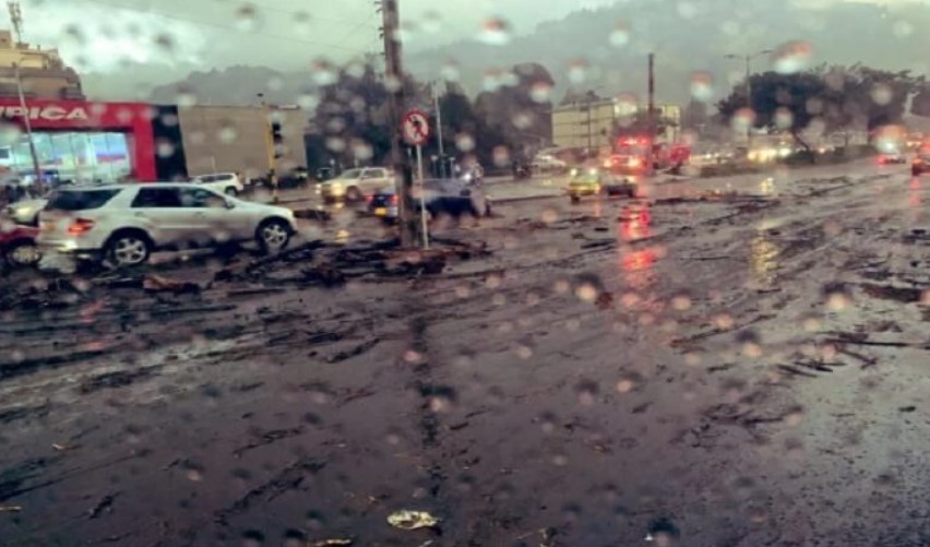 Fuertes lluvias causaron estragos en diferentes sectores de Bogotá