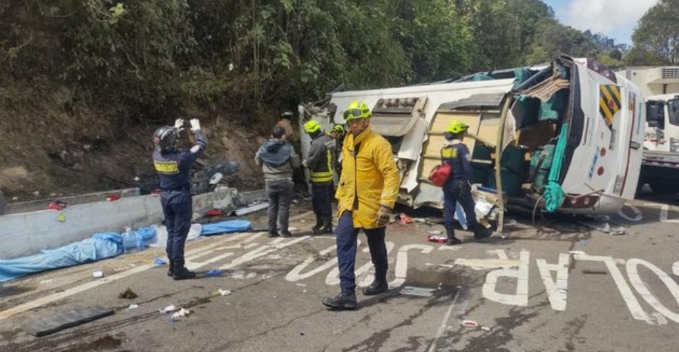 Autoridades investigan causas del trágico accidente de bus en la vía Bogotá - La Mesa