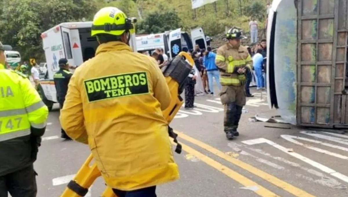 Ya son seis los fallecidos tras el accidente de bus en la vía Bogotá - La Mesa