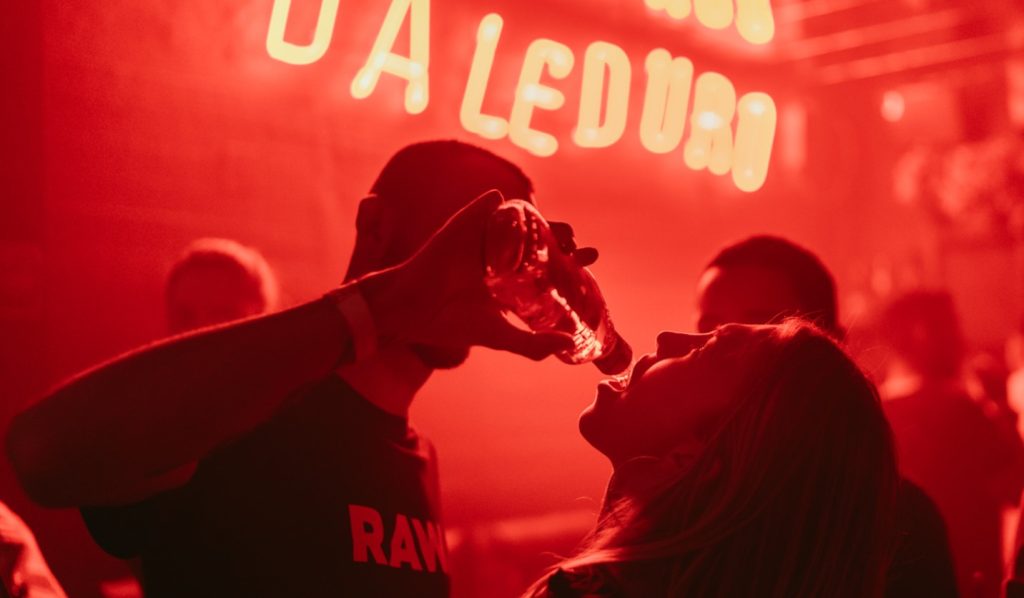 Perro Negro expande su 'rumba' a Madrid: abrirá club en noviembre