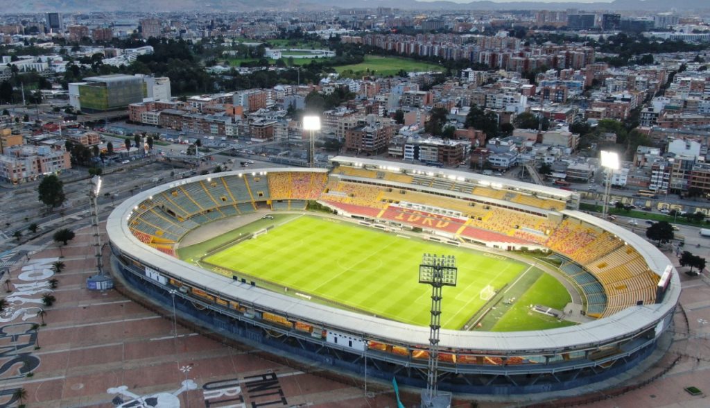 Nueva pugna por renovación de estadio El Campín de Bogotá