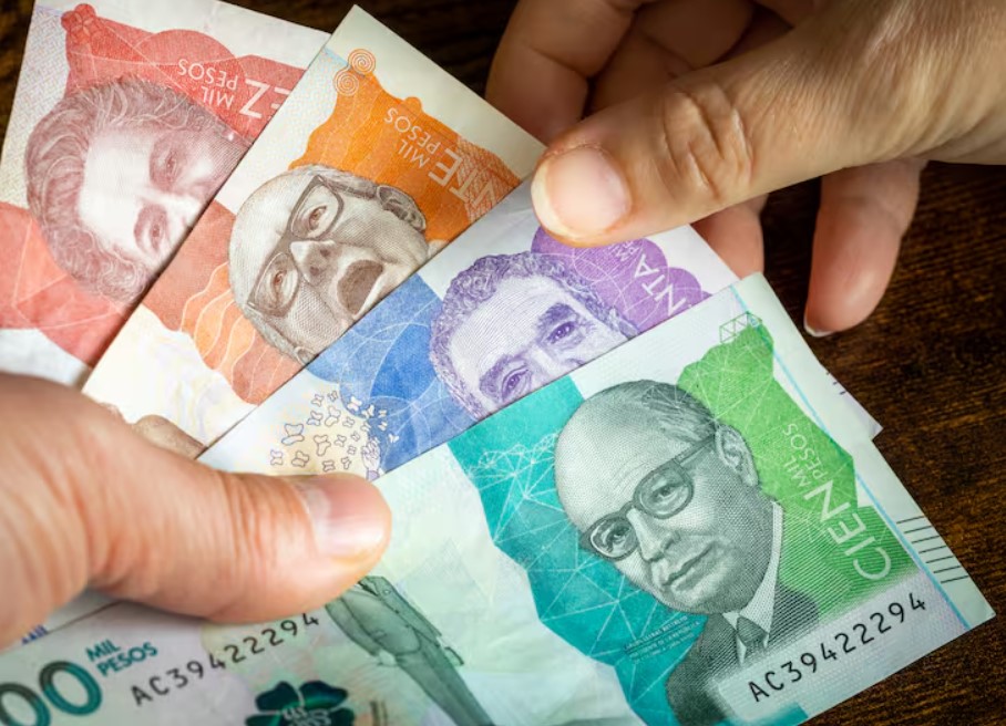 Prima de servicios en Colombia: todo lo que necesitas saber sobre este pago laboral