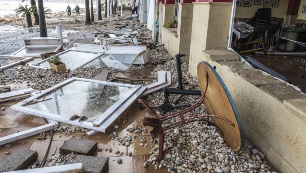 Asciende a 51 el saldo de víctimas fatales tras devastador temporal en España