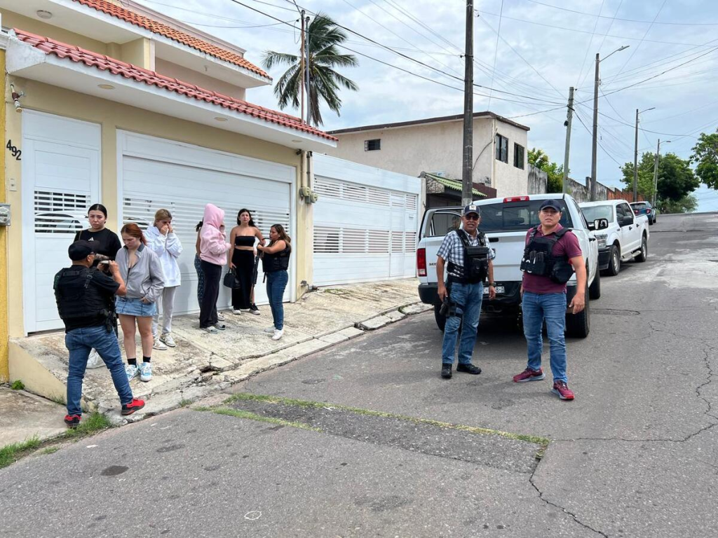 La imputada fue detenida ayer y se le dictó prisión preventiva por dos años Foto: milenio