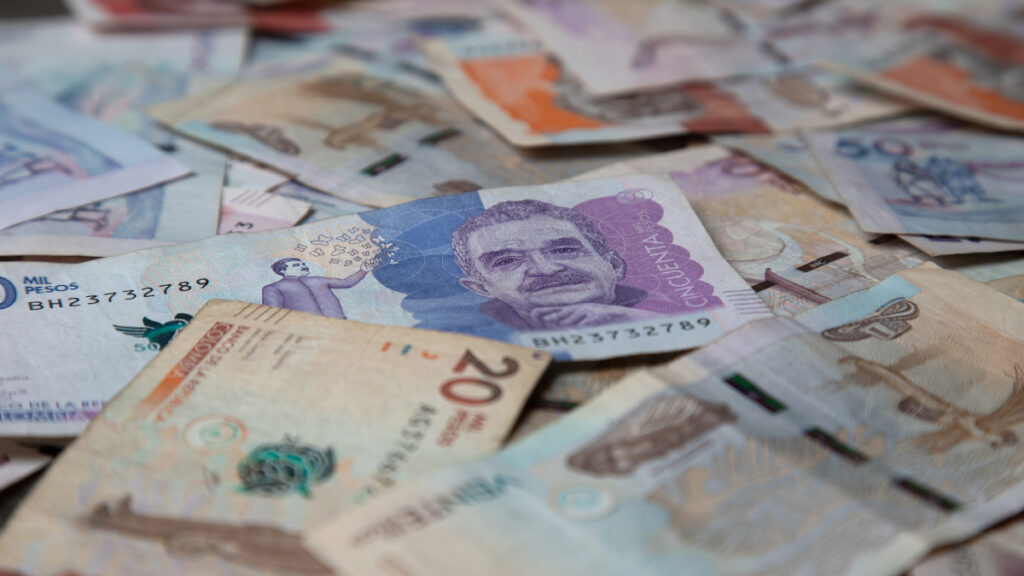 El salario mínimo aumentará 6 ó 7% Foto: Google