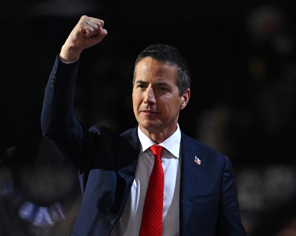 Bernie Moreno, el colombiano que asegura un puesto en el Senado de Estados Unidos representando a Ohio