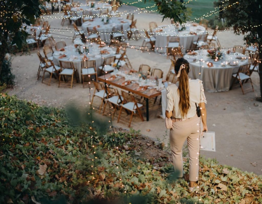 Mujer reveló cómo perdió su matrimonio por la wedding planner que lo organizó