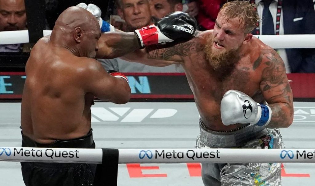 Jake Paul venció a Mike Tyson en un controvertido combate profesional