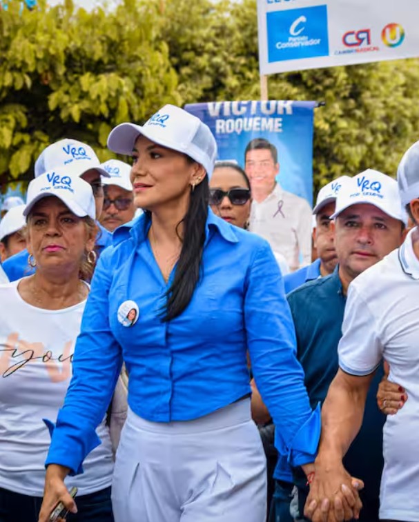 Prima del fallecido Víctor Roqueme fue elegida nueva alcaldesa de Aguachica, Cesar