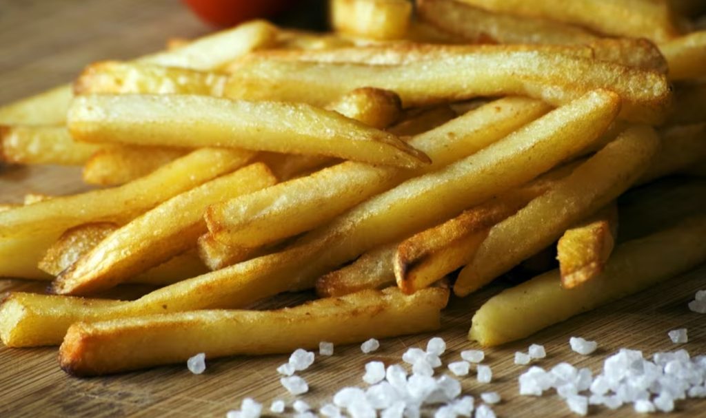 El conflicto alrededor de la venta de papas fritas congeladas en Colombia