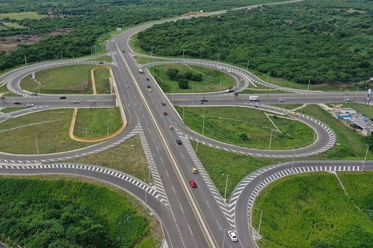 800 caminos ha sido intervenidos con el programa de Caminos Comunitarios Foto: el universal