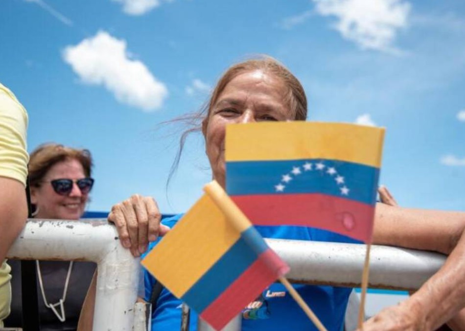 Nequi y Acnur se unen para impulsar la inclusión financiera de migrantes y desplazados en Colombia