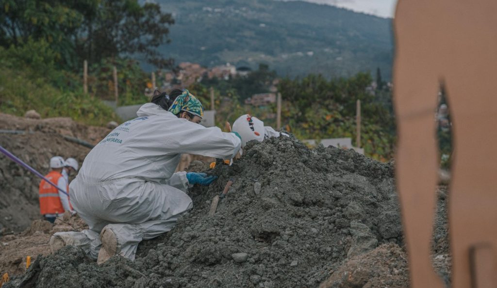 Hallazgos en La Escombrera de Medellín: una deuda histórica con las víctimas del conflicto armado