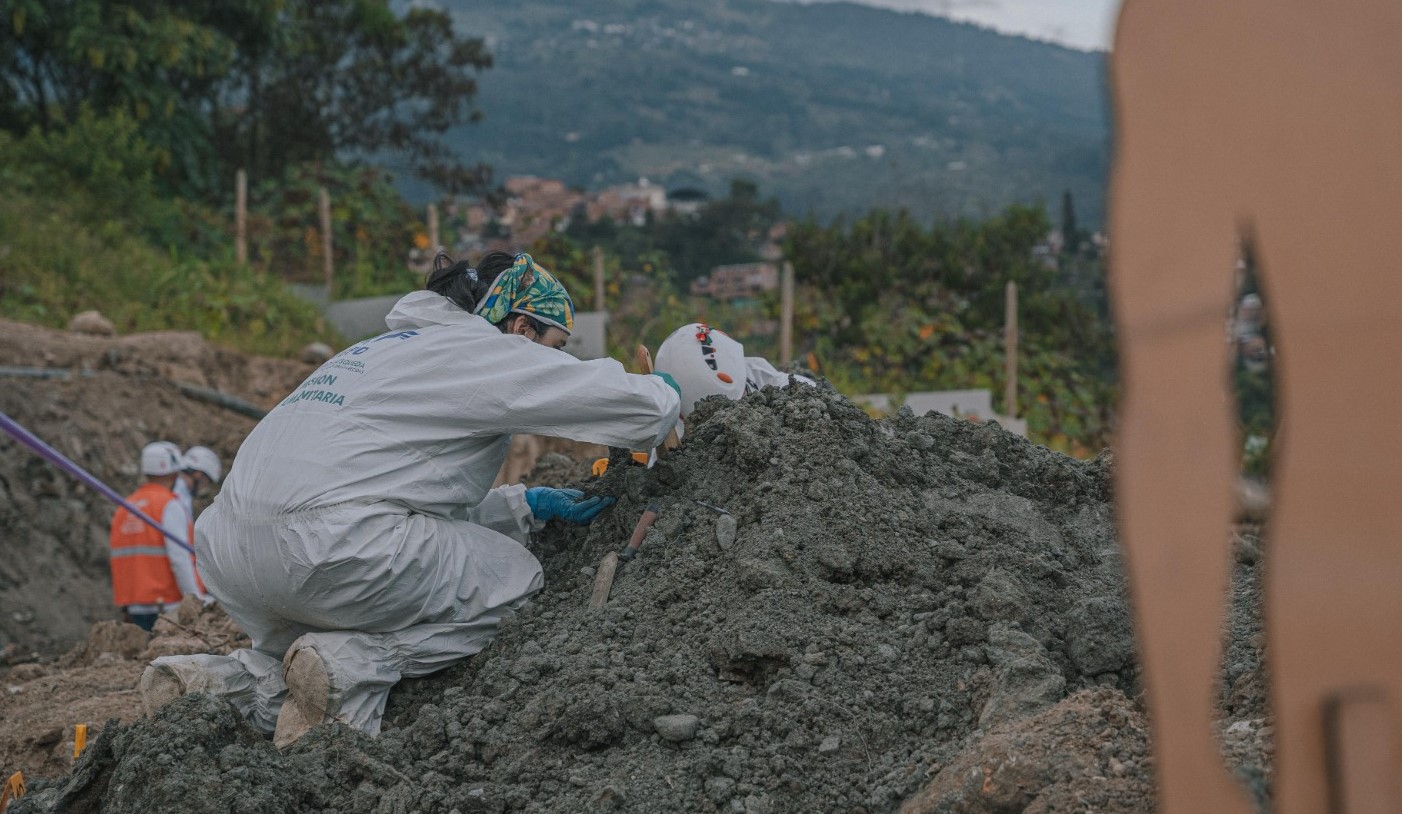 Hallazgos en La Escombrera de Medellín: una deuda histórica con las víctimas del conflicto armado