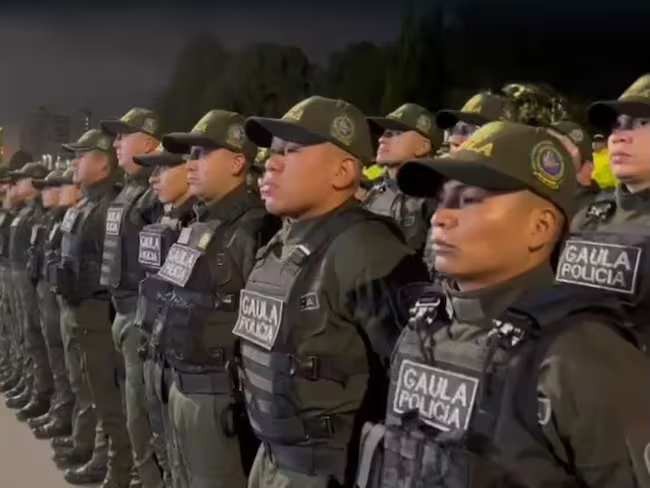 Entre los hallazgos se destacan decenas de dispositivos electrónicos Foto: Cortesía / Andres Felipe Barrera Diaz