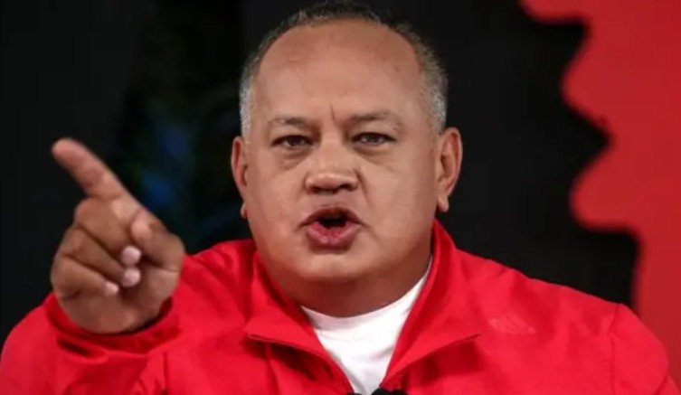 Diosdado Cabello lanzó advertencia contra quienes intenten violar espacio aéreo en Venezuela