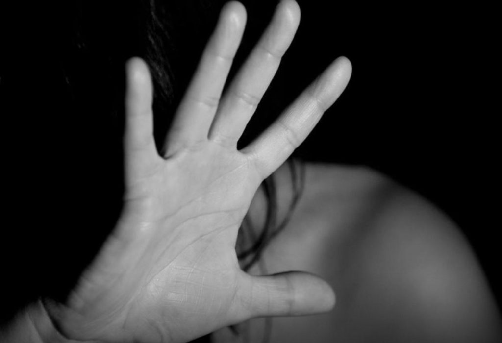 Mujer brutalmente agredida por su pareja en Bogotá denuncia ataque y pide justicia