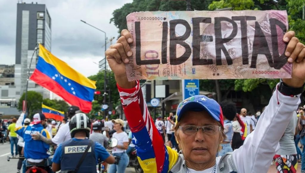 Régimen venezolano excarcela a 381 personas detenidas tras las protestas de las elecciones presidenciales de 2024