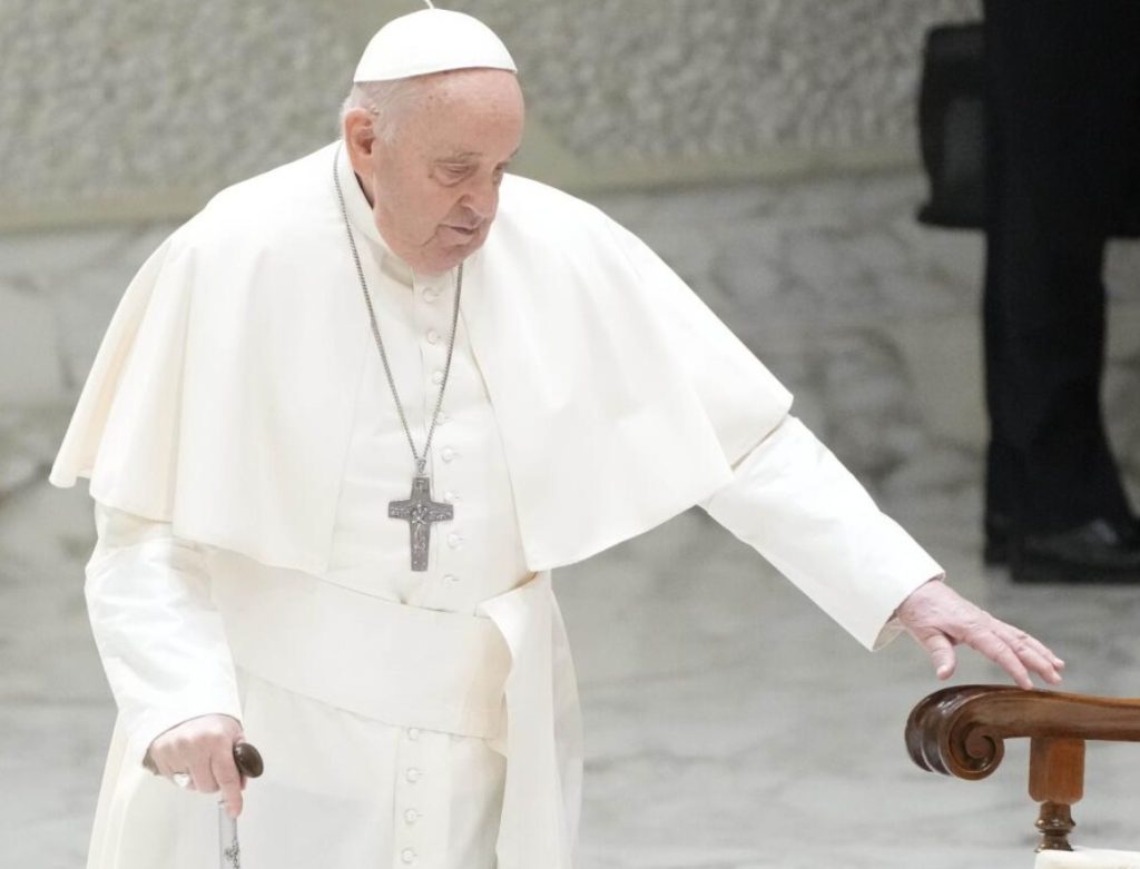Salud del papa Francisco tiene en vilo al mundo