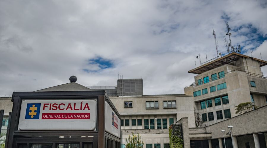 Fiscalía imputó a mujer por planear atentado contra el senador Miguel Uribe Turbay en Bogotá