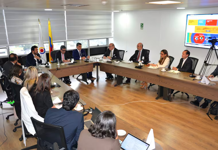 Mesa de trabajo de alto nivel Foto: Contraloría