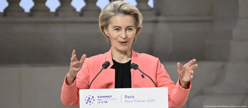 La presidenta de la Comisión Europea, Ursula von der Leyen, durante su discurso en la cumbre de París sobre inteligencia artificial. Foto: Eliot Blondet/ABACAPRESS.COM/picture alliance