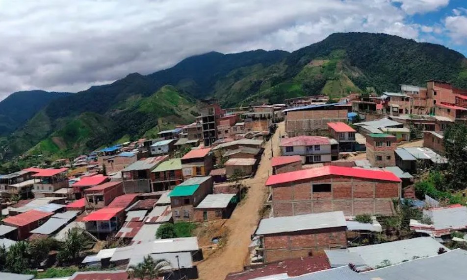 Gobierno refuerza presencia en el Cañón del Micay y prioriza inversión social