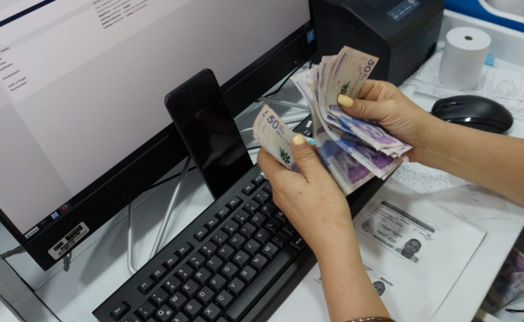 Gobierno define nuevos criterios para priorizar beneficiarios de la Devolución del IVA