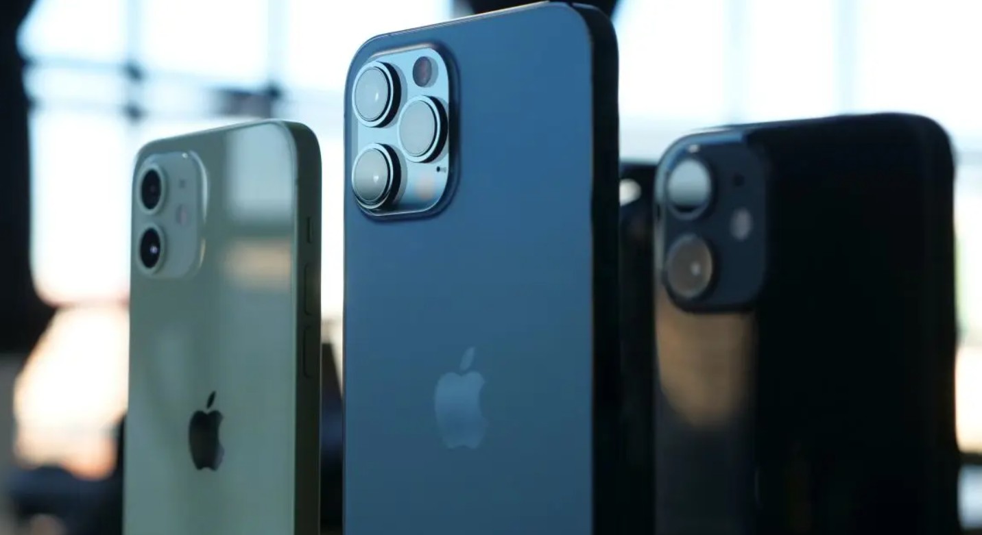 El oscuro panorama para iPhone en medio de la guerra arancelaria entre EE.UU. y China