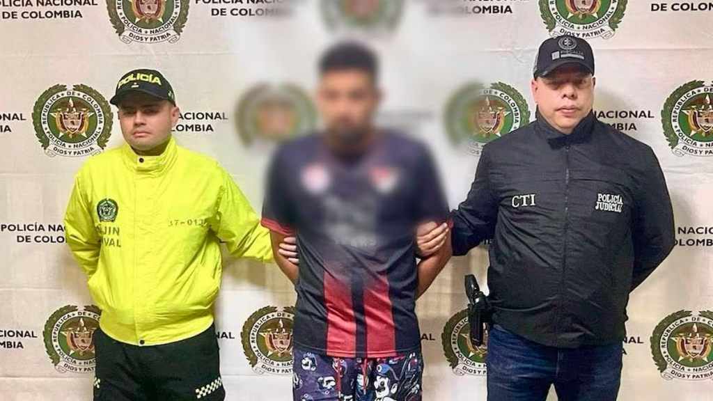 Juan Camilo Muñoz Gaviria, señalado como el presunto autor del homicidio de Sara Millerey, tras su detención Foto: Policia Nacional