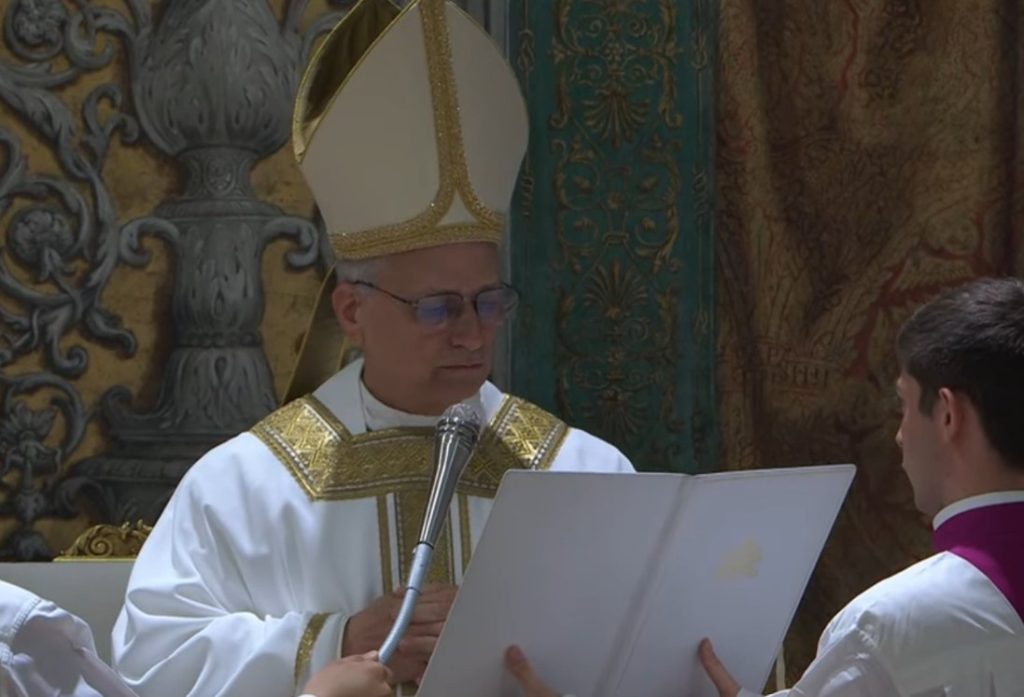 León XIV y su primer mensaje: Un llamado a la fe en un mundo secularizado