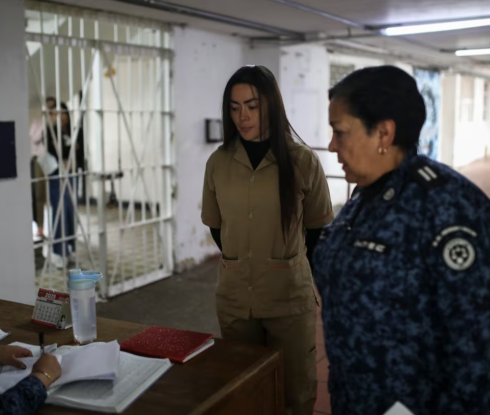 Niegan prisión domiciliaria a Epa Colombia; seguirá en la cárcel El Buen Pastor en Bogotá