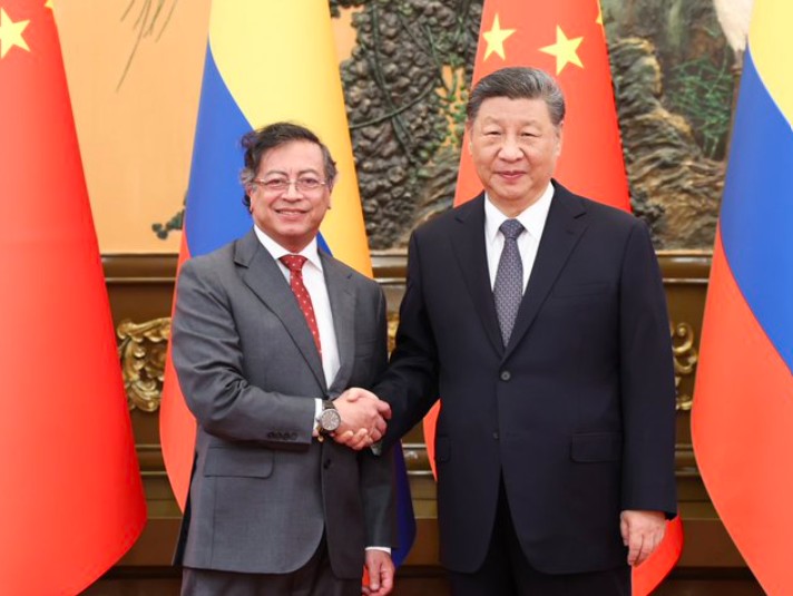 Colombia se suma a la Iniciativa de la Franja y la Ruta de China, potenciando su relación comercial con Asia