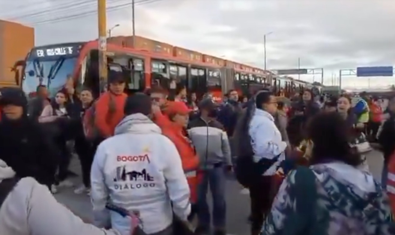 TransMilenio denuncia a líder sindical Fabio Arias por bloqueos durante paro nacional en Bogotá