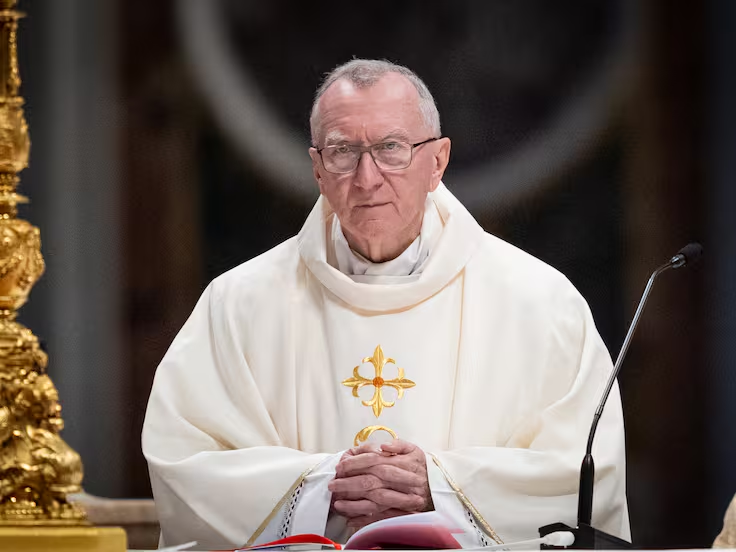 Cardinal Pietro Parolin attends the Ninth Mass of Novendiale in Suffrage for Pope Francis at St. Peter's Basilica. Foto: (Photo by Stefano Costantino/SOPA Images/LightRocket via Getty Images) / SOPA Images