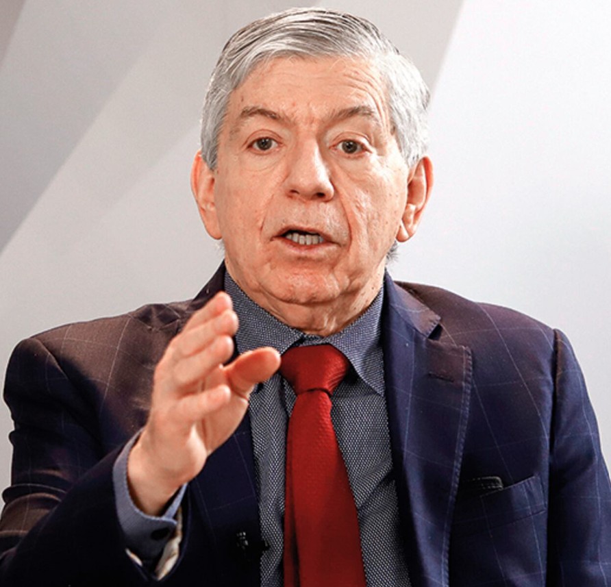 César Gaviria lanzó fuerte crítica al Gobierno Petro por violaciones constitucionales y polarización política
