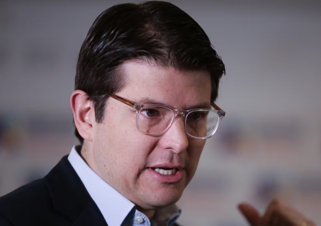 Miguel Uribe Turbay lucha por su vida: especialistas advierten posibles secuelas neurológicas tras el atentado