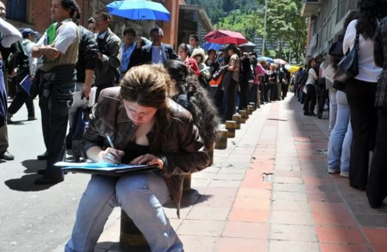 El desempleo en Colombia bajó a 9% en mayo de 2025 y marcó su nivel más bajo en el último año