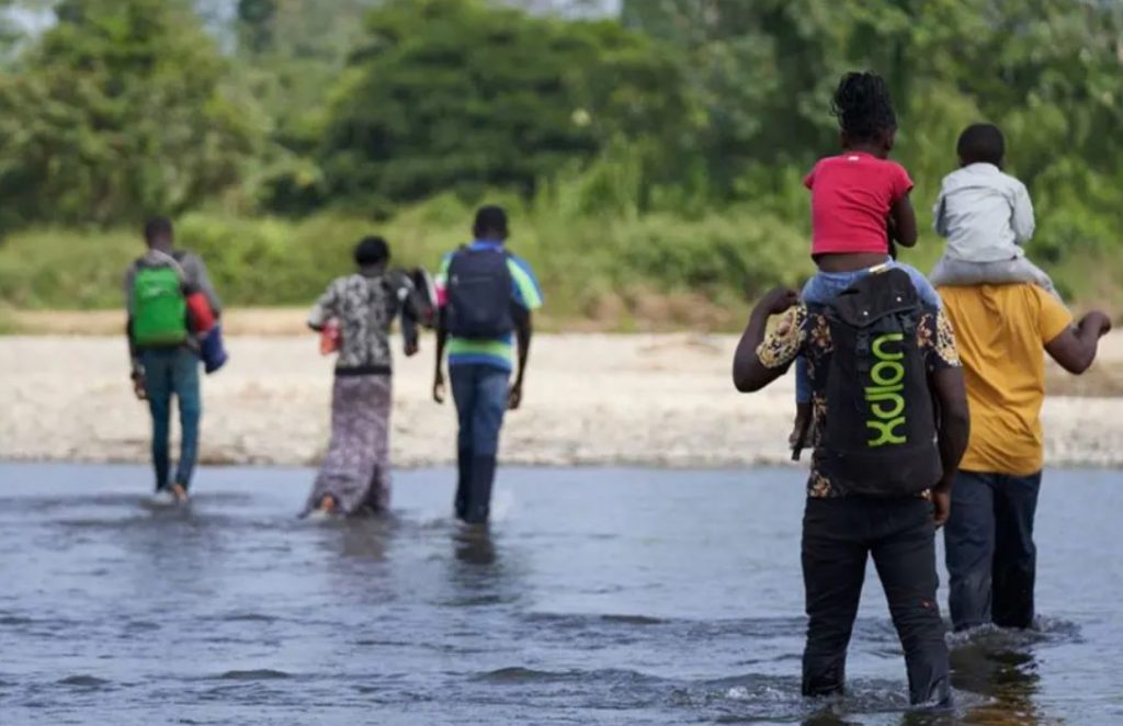 Desmantelan red criminal dedicada al tráfico de migrantes en Colombia